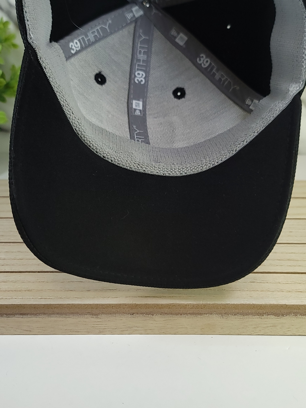 Las Vegas Raiders Black Logo Cap, NFL New Era Style. Fitted M/L - Picture 8 of 8